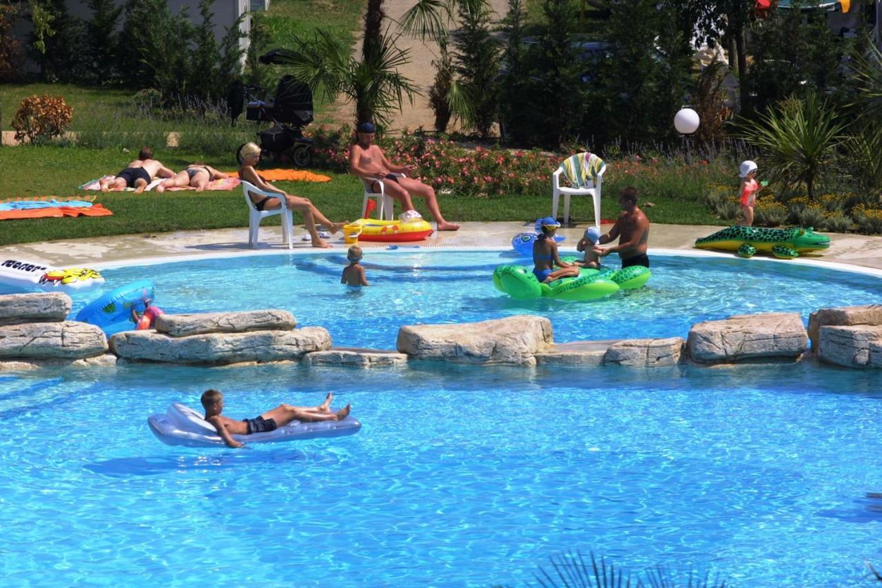 Apartments In Peschiera Del Garda 22097 Eksteriør bilde